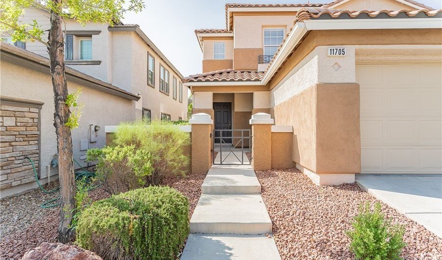 11705 Grotta Azzurra Ave, Las Vegas, NV 89138 - 4 Beds, 3 Bath