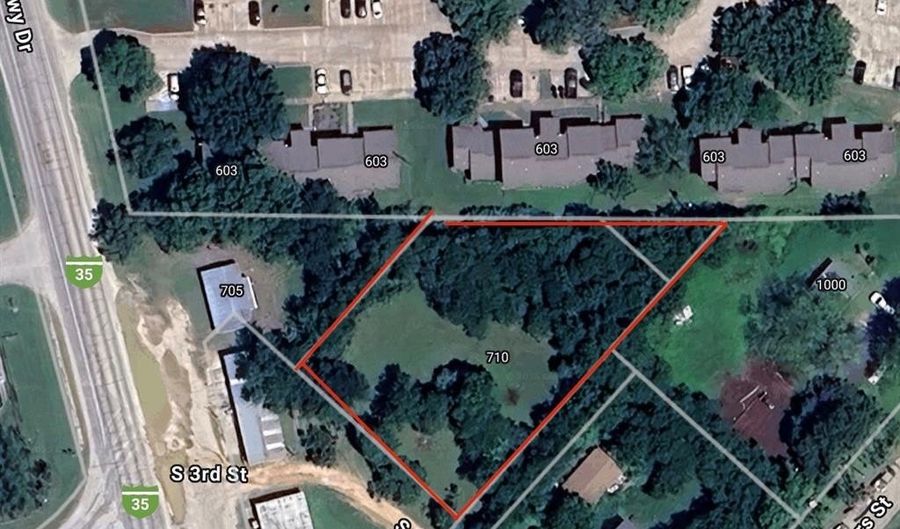 703 S Parkway Dr, Alvarado, TX 76009 - 0 Beds, 0 Bath