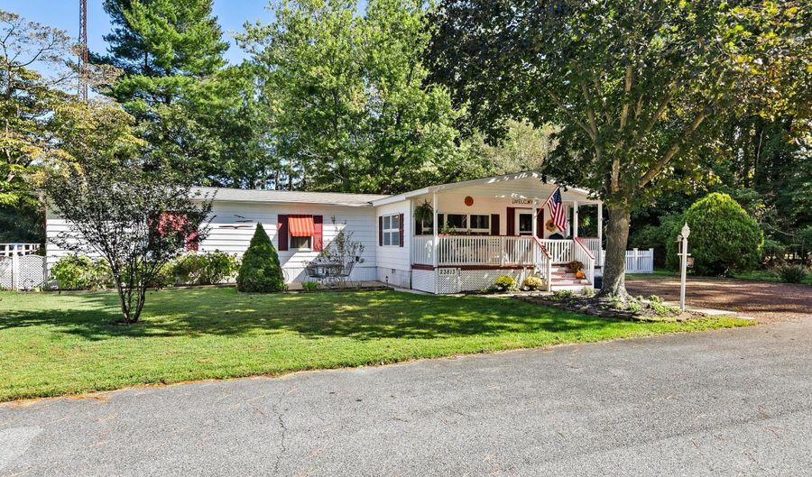 23813 BIRCH Ln, Lewes, DE 19958 - 3 Beds, 2 Bath