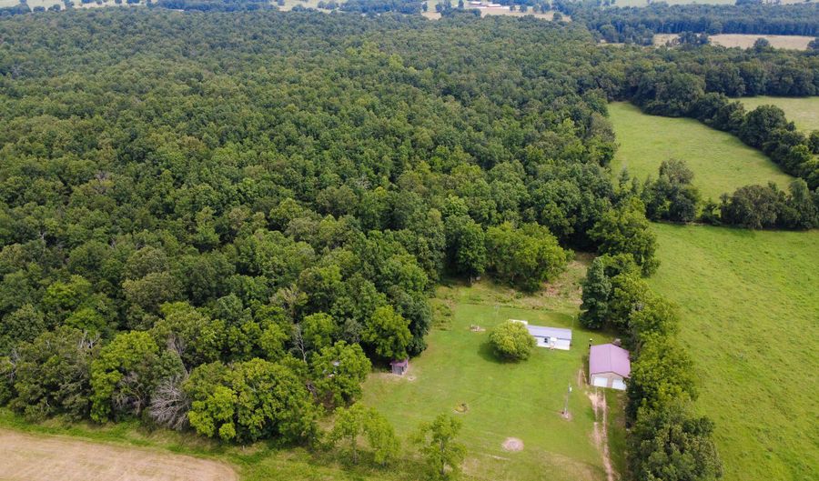 3899 County Road 304, Alton, MO 65606 - 2 Beds, 1 Bath