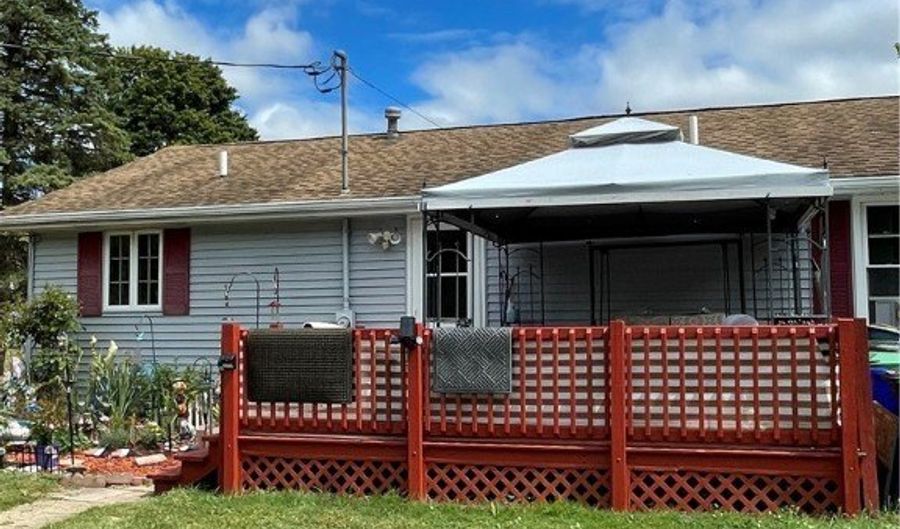 214 Linwood Ave, Gaines, NY 14411 - 3 Beds, 1 Bath