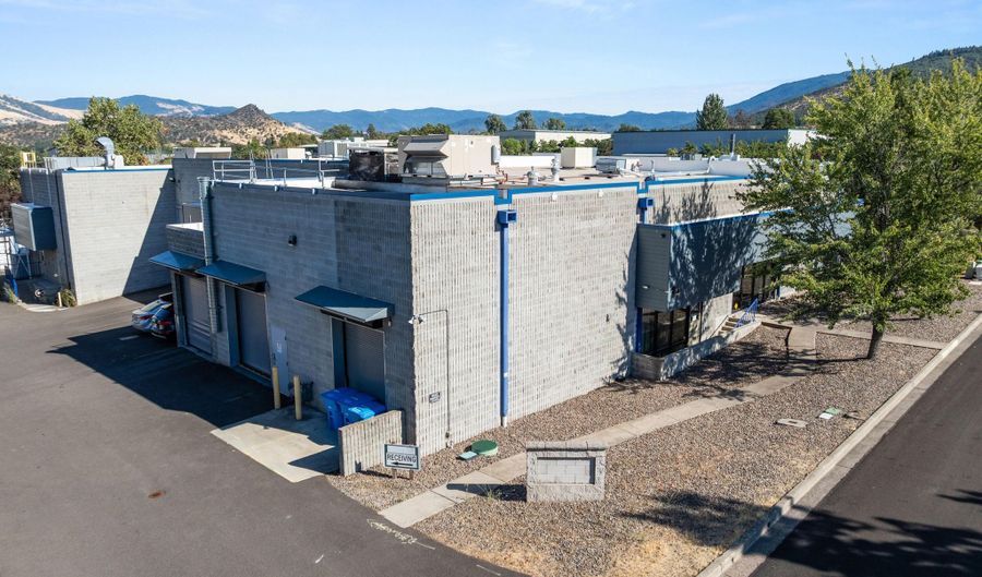 710 Jefferson Ave, Ashland, OR 97520 - 0 Beds, 0 Bath