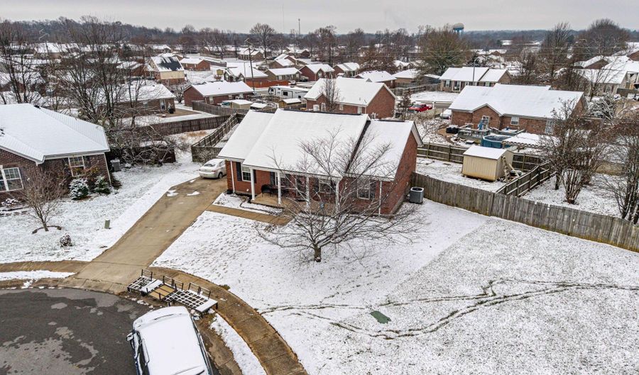 102 Adams Ct, Bardstown, KY 40004 - 3 Beds, 2 Bath