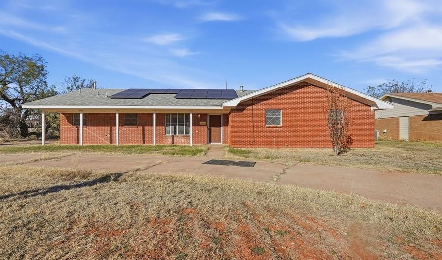 1732 22nd St, Anson, TX 79501 - 3 Beds, 3 Bath