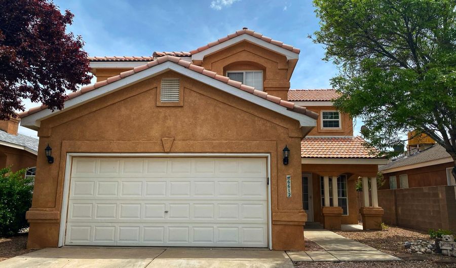 6612 Piedra Quemada Rd NW, Albuquerque, NM 87114 - 5 Beds, 3 Bath