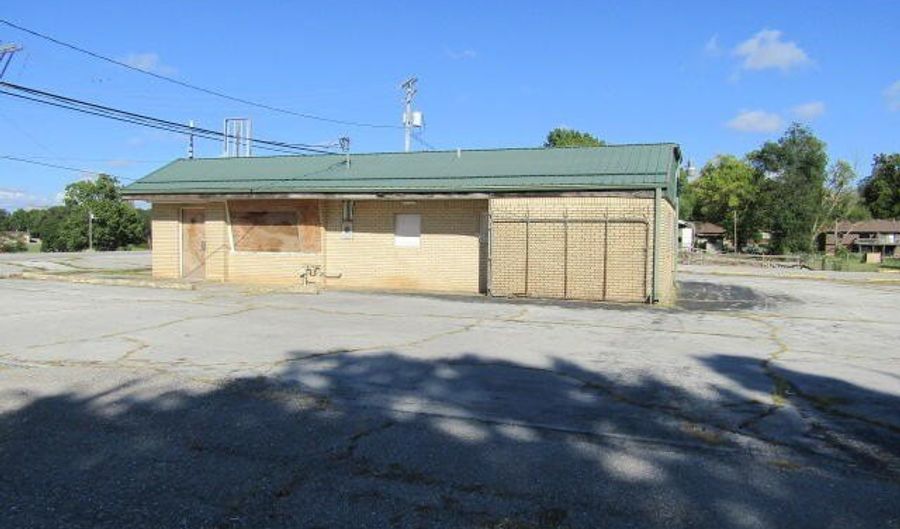 Bus 60, Aurora, MO 65605 - 0 Beds, 0 Bath