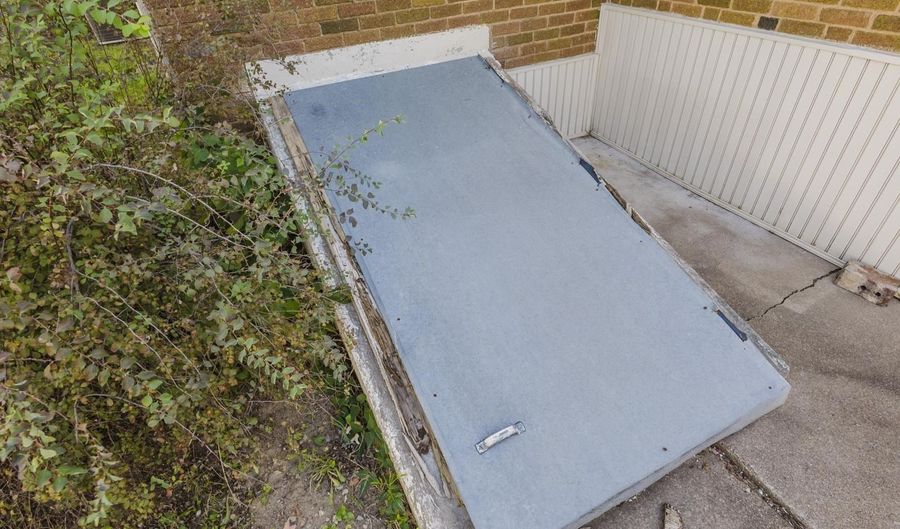 1147 State St, Augusta, KS 67010 - 4 Beds, 2 Bath