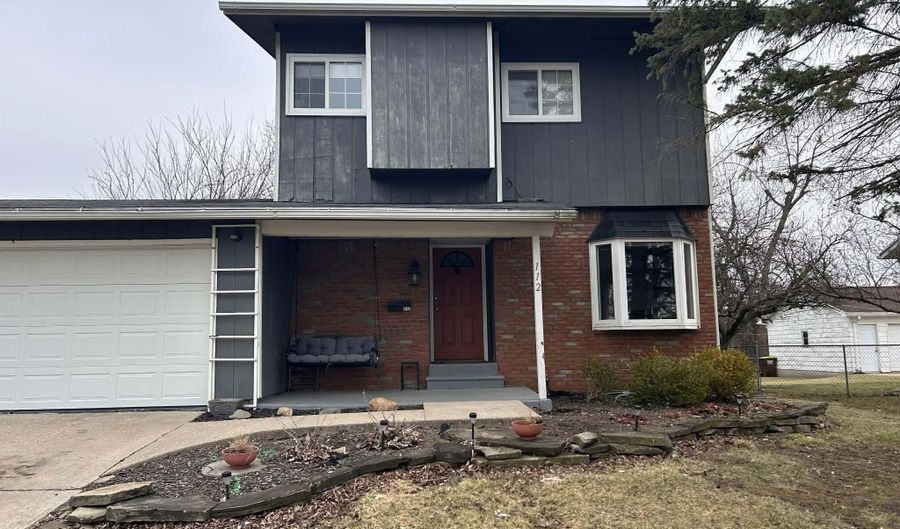 112 Renfrew Ave, Adrian, MI 49221 - 4 Beds, 2 Bath