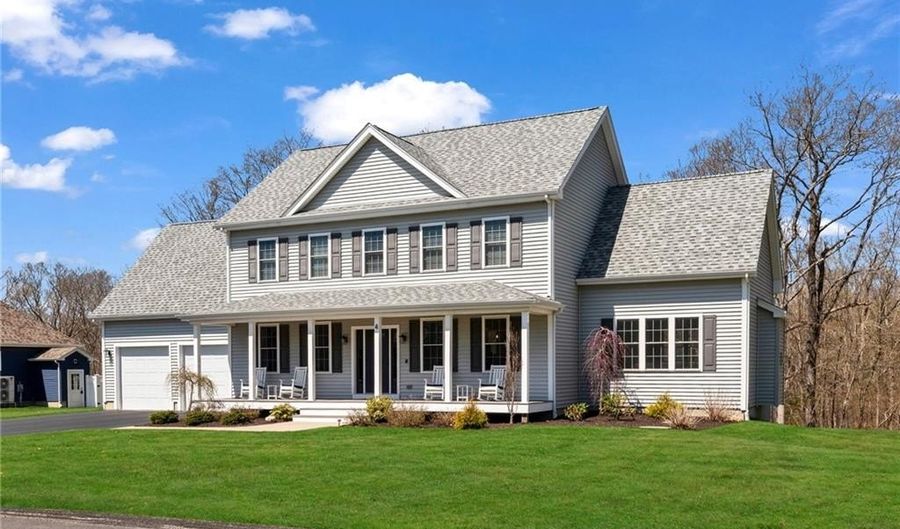 4 Kelsey Eden Way, Cumberland, RI 02864 - 4 Beds, 4 Bath