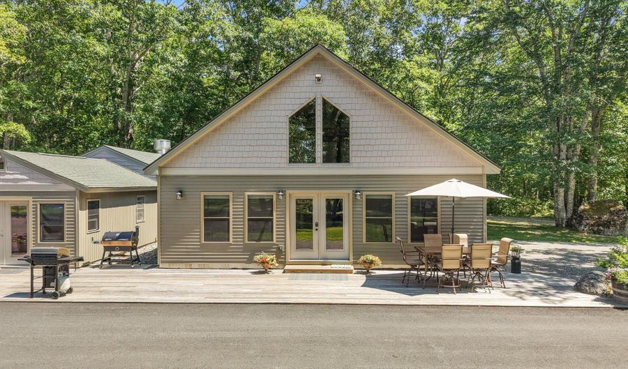 28 Upper Lead Mountain Pond Rd, Aurora, ME 04408 - 4 Beds, 3 Bath