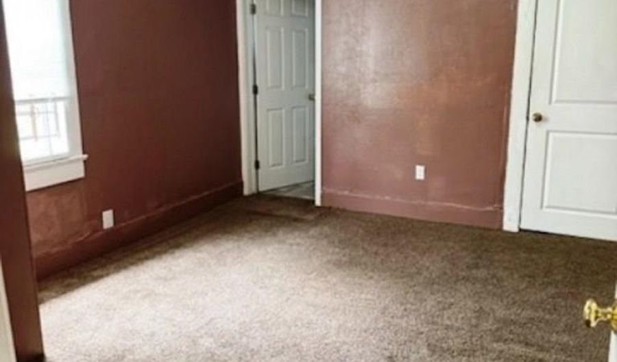 2254 Missouri St, Baton Rouge, LA 70803 - 2 Beds, 1 Bath