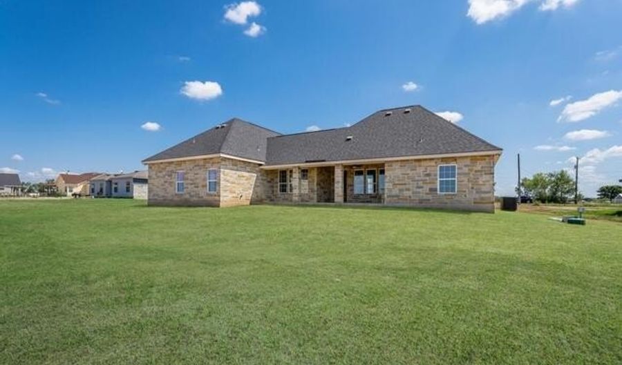 9745 CROW Ln, Adkins, TX 78101 - 4 Beds, 3 Bath