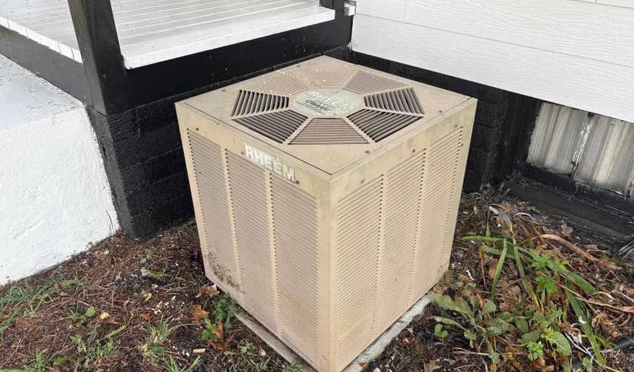 715 Grand Ave, Alden, IA 50006 - 3 Beds, 1 Bath