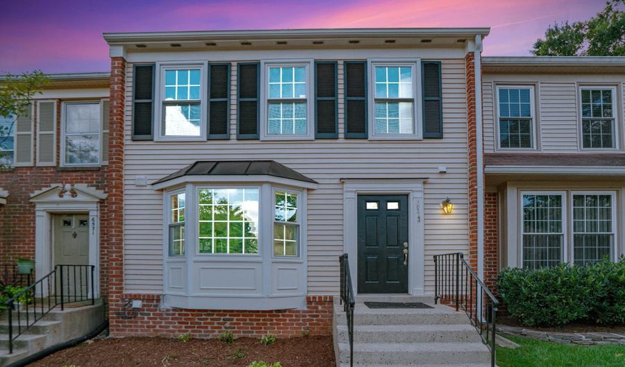 6573 SAND WEDGE Ct, Alexandria, VA 22312 - 3 Beds, 4 Bath
