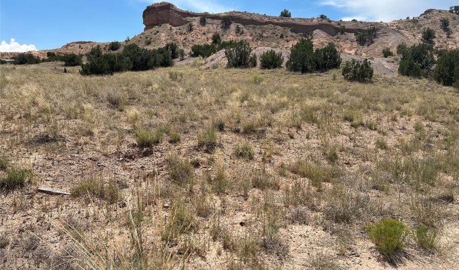 TBD Block 27 Lot 4 Apache Trail, Abiquiu, NM 87510 - 0 Beds, 0 Bath