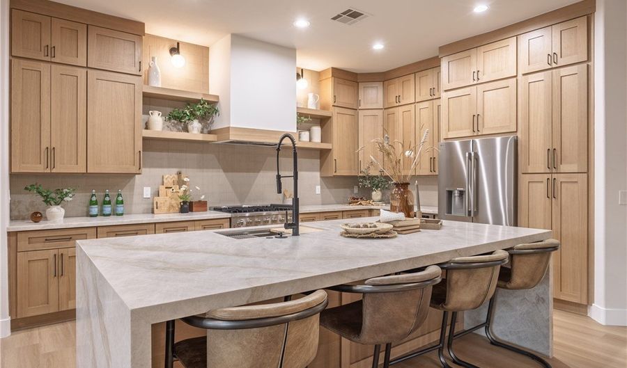 10248 Andante Ct, Las Vegas, NV 89135 - 3 Beds, 3 Bath