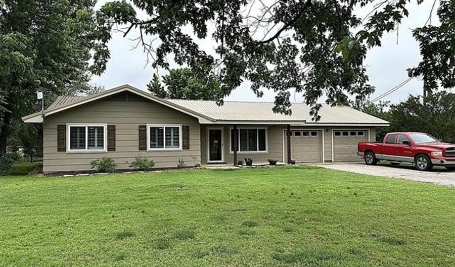 1174 Concord, Ardmore, OK 73401 - 3 Beds, 2 Bath