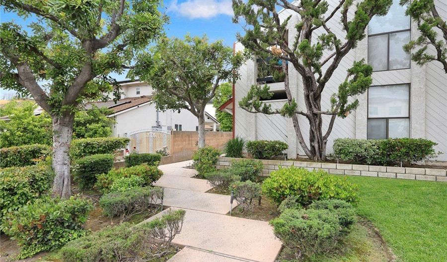 1227 Temple City Blvd 4, Arcadia, CA 91007 - 3 Beds, 2 Bath