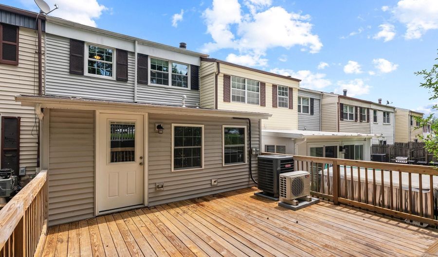 8916 TRIMBLE Way, Baltimore, MD 21237 - 4 Beds, 3 Bath