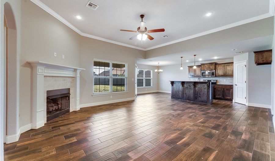4204 SW Limestone Ave, Bentonville, AR 72712 - 3 Beds, 2 Bath