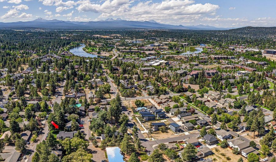 8 SW McKinley Ave, Bend, OR 97702 - 0 Beds, 0 Bath
