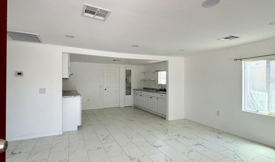 507 W 13th St, Casa Grande, AZ 85122 - 4 Beds, 2 Bath