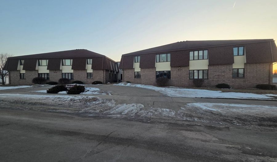 809 Maplehill Dr 5, Albert Lea, MN 56007 - 2 Beds, 1 Bath