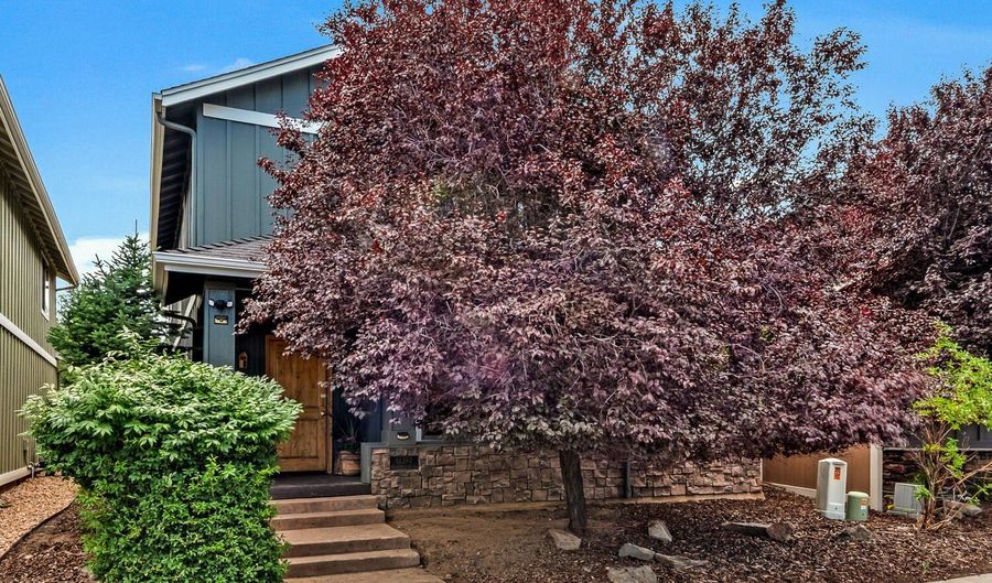 61390 Merriewood Ct, Bend, OR 97702 - 3 Beds, 3 Bath