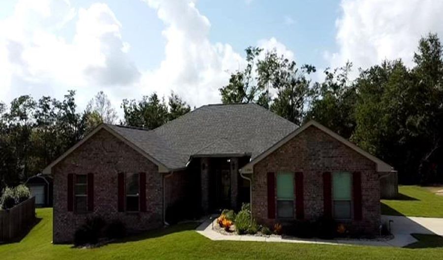 1284 SOFT POINT Dr, Cantonment, FL 32533 - 4 Beds, 3 Bath