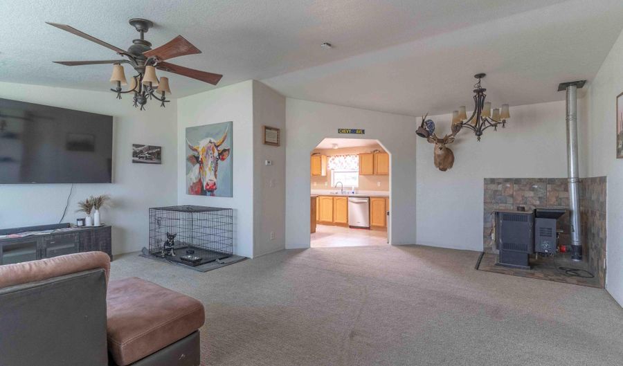 11 ROAD 3088, Aztec, NM 87410 - 4 Beds, 3 Bath