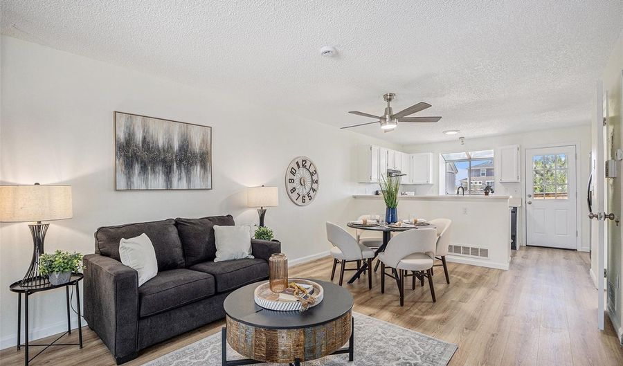 1100 S Waco St G, Aurora, CO 80017 - 2 Beds, 2 Bath