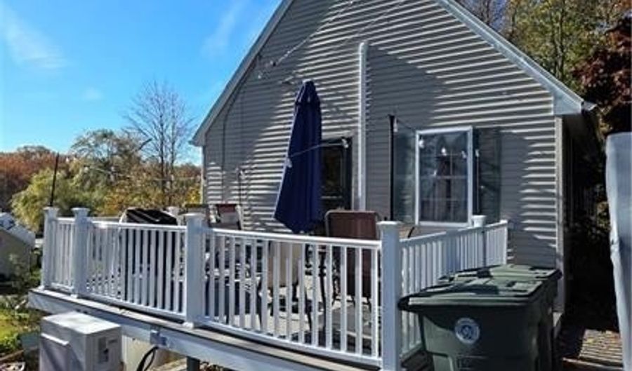 22 Edward St, Coventry, RI 02816 - 2 Beds, 1 Bath