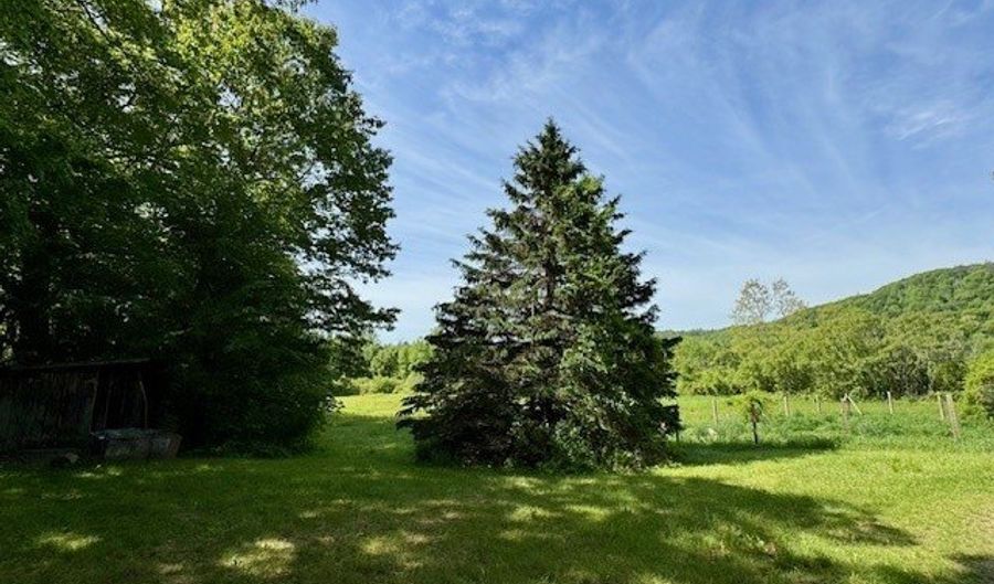 278 Colebrook River Rd, Colebrook, CT 06021 - 2 Beds, 1 Bath