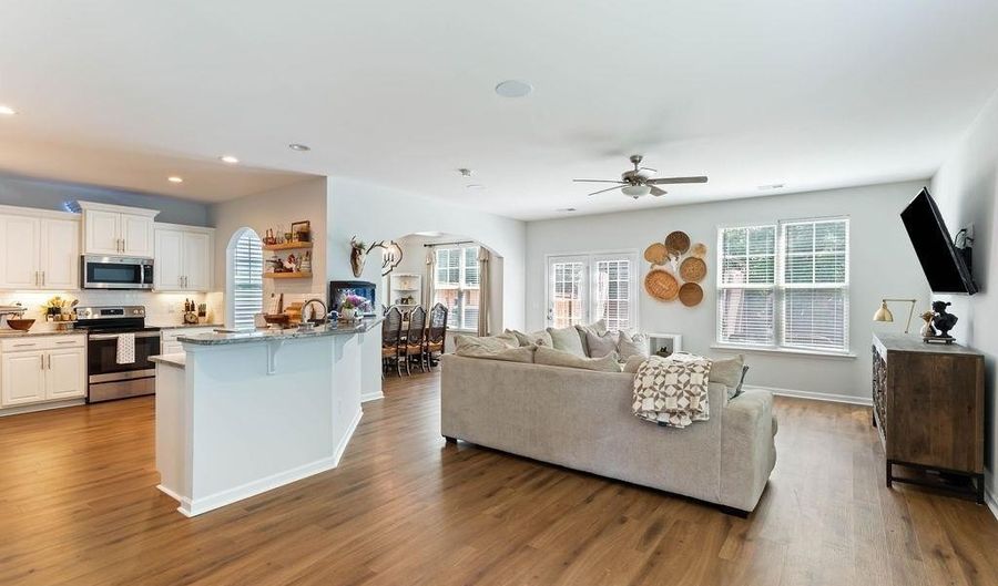 222 Eventine Way, Boiling Springs, SC 29316 - 3 Beds, 3 Bath