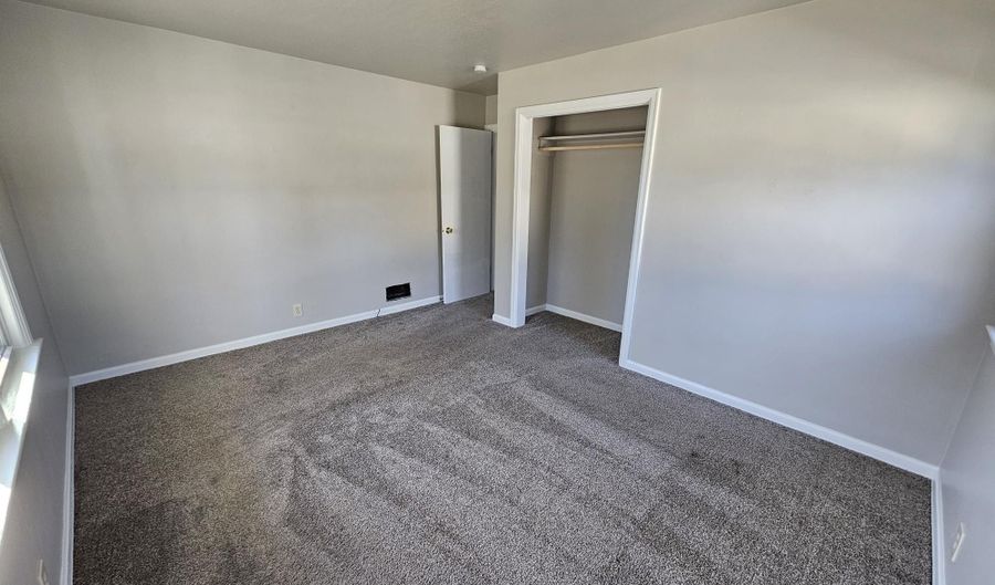 5706 W Freemont St, Boise, ID 83706 - 2 Beds, 1 Bath