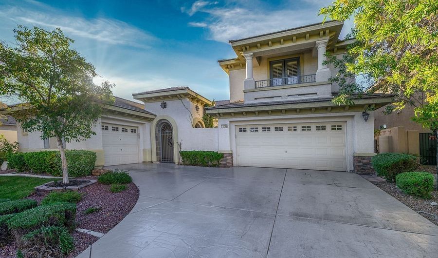 10249 Wisteria Hills Ct, Las Vegas, NV 89135 - 4 Beds, 4 Bath