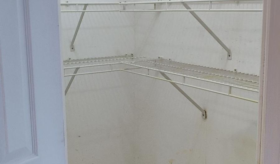 314 PERSIMMON Cir W 314, Dover, DE 19901 - 3 Beds, 2 Bath