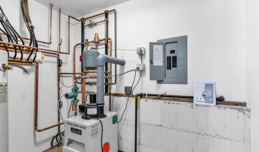 23100 Spirit Mountain Dr, Aguilar, CO 81020 - 6 Beds, 5 Bath