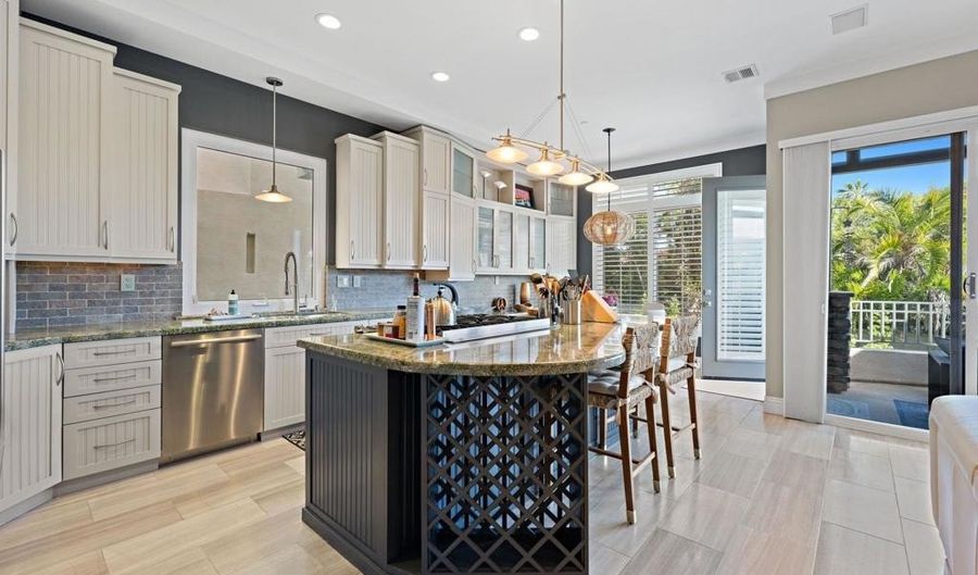 834 S Cedros, Solana Beach, CA 92075 - 3 Beds, 3 Bath