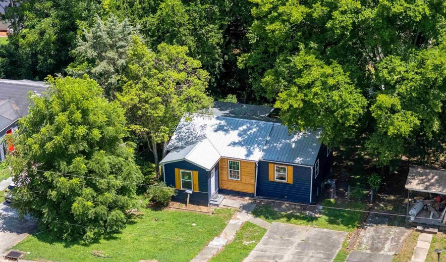 428 PINE Ln, Anniston, AL 36206 - 3 Beds, 2 Bath