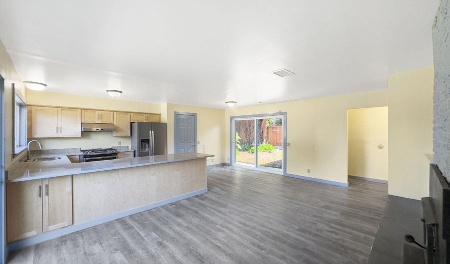 767 Park Ave, Arcata, CA 95521 - 4 Beds, 2 Bath
