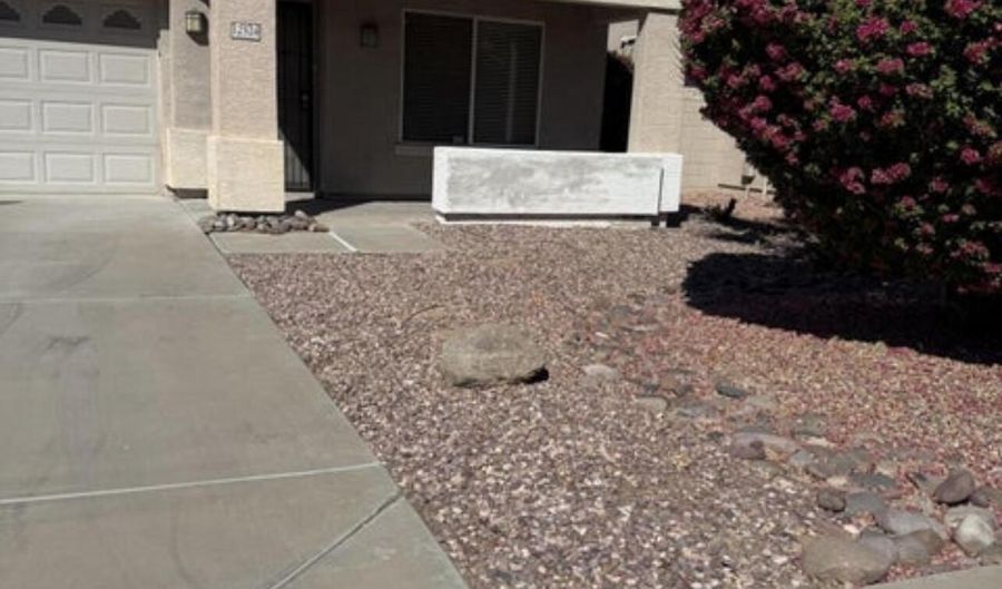 12524 W Adams St, Avondale, AZ 85323 - 3 Beds, 2 Bath