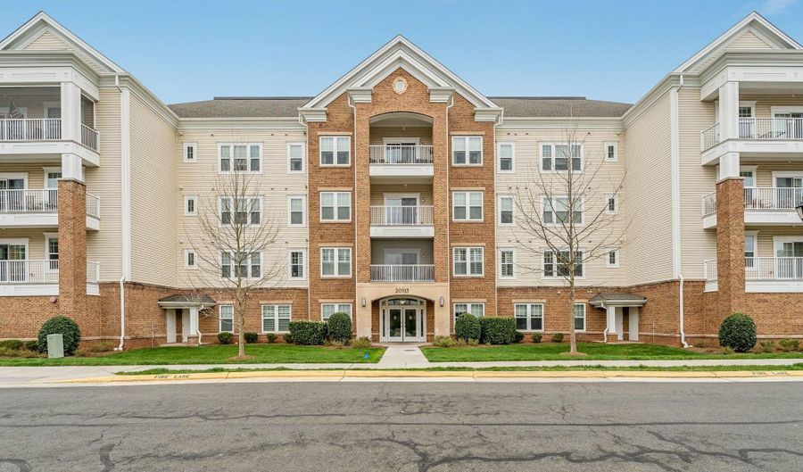 20515 LITTLE CREEK Ter 101, Ashburn, VA 20147 - 2 Beds, 2 Bath