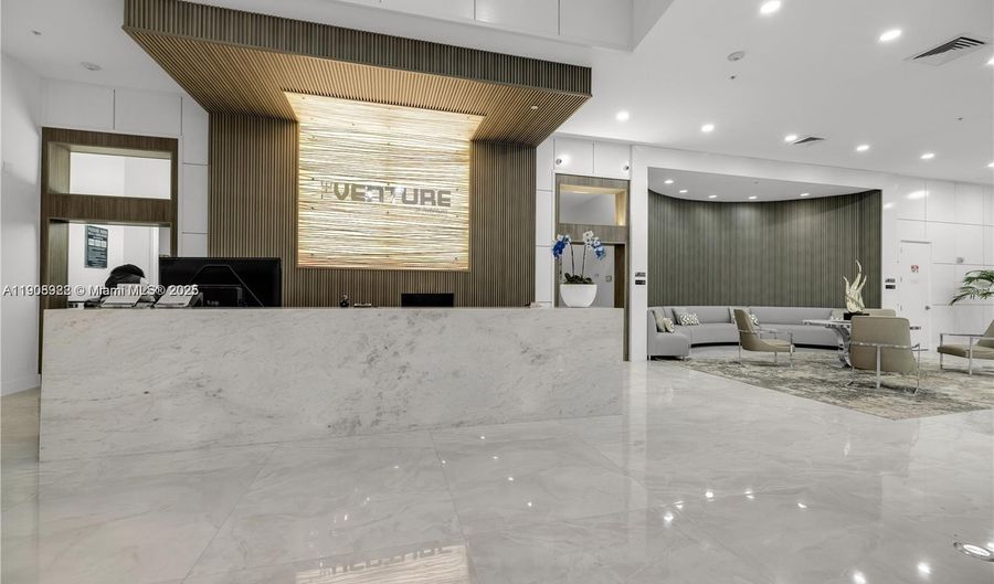 2775 NE 187th St 411, Aventura, FL 33180 - 1 Beds, 1 Bath