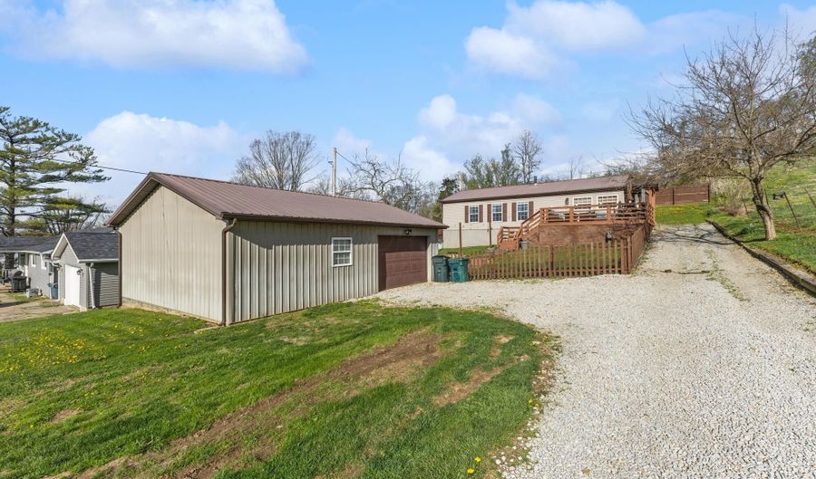 19404 High St, Adelphi, OH 43101 - 2 Beds, 1 Bath