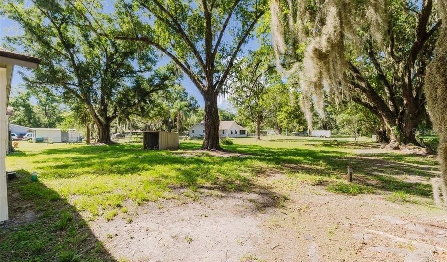 2531 HEBB Rd, Auburndale, FL 33823 - 3 Beds, 2 Bath