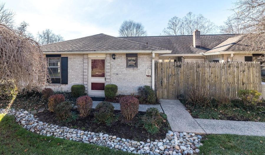 501 N BETHLEHEM Pike #7-D, Ambler, PA 19002 - 3 Beds, 2 Bath