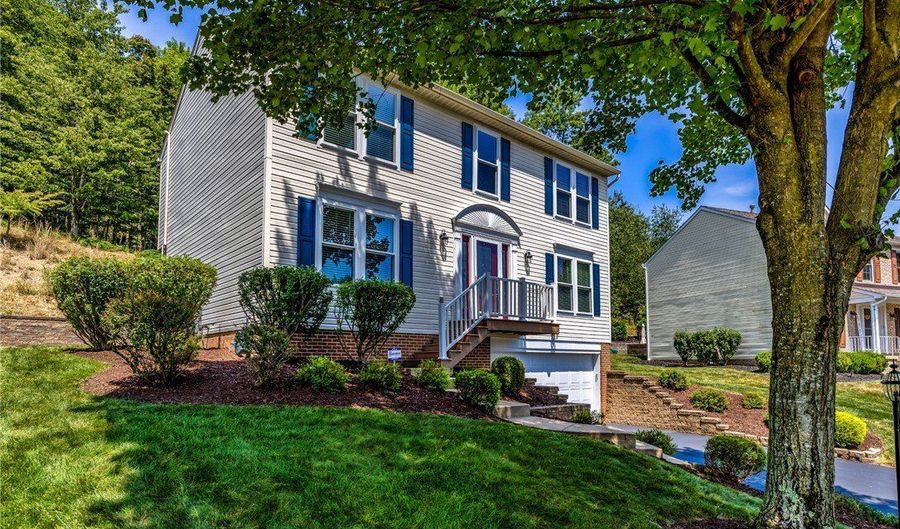 637 White Pine Dr, Adams Twp., PA 16046 - 3 Beds, 3 Bath