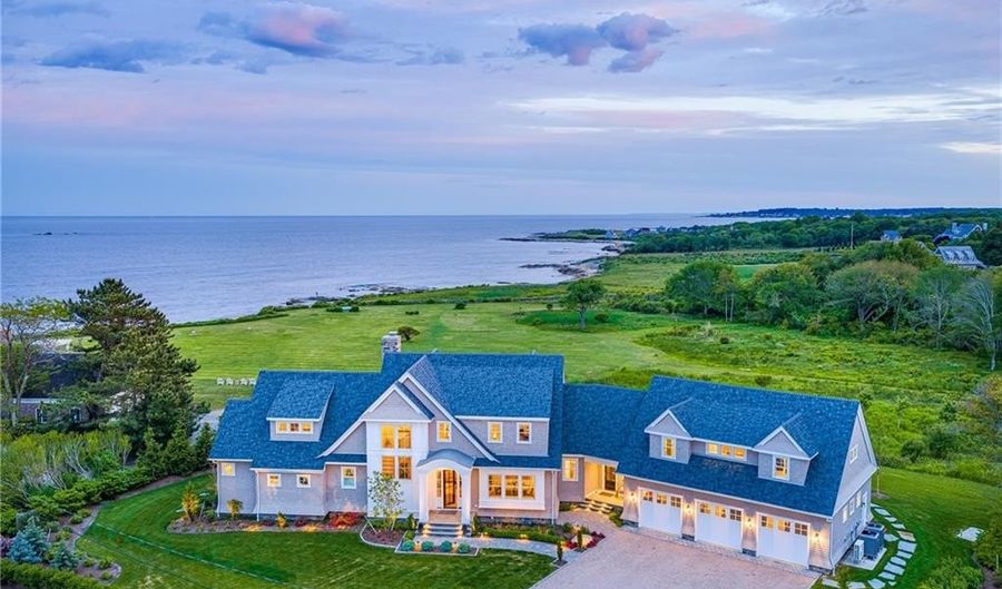 71 Cliff Dr, Narragansett, RI 02882 - 4 Beds, 7 Bath