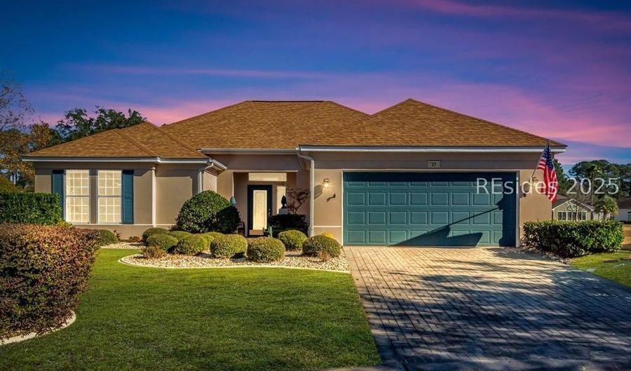 27 Stoney Ct, Bluffton, SC 29909 - 2 Beds, 2 Bath